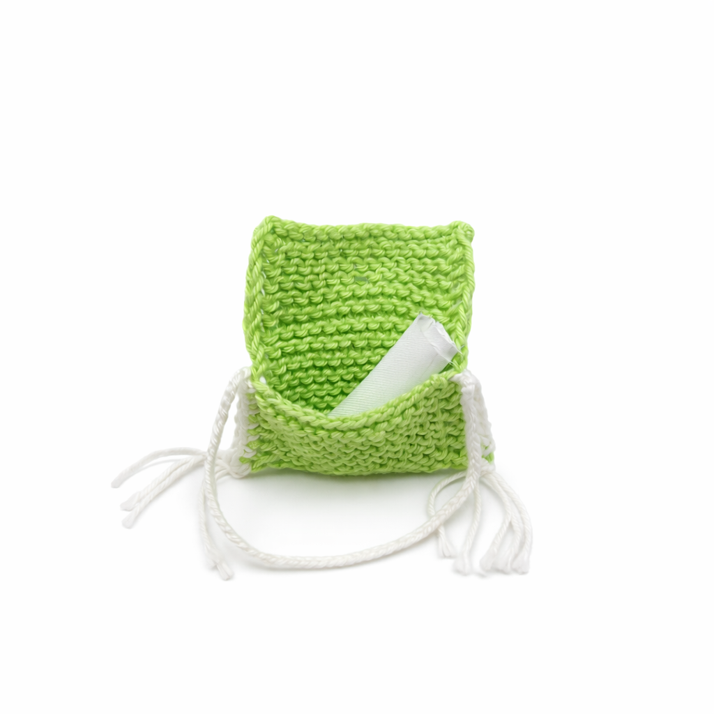 Sac à main tricoté pour poupée – Collection Printemps