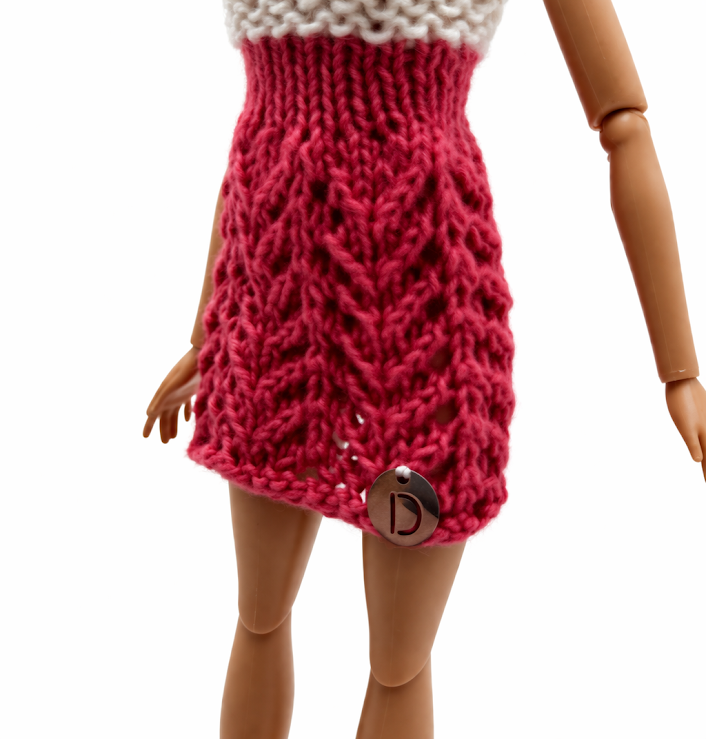 Robe courte chic fait main pour poupée